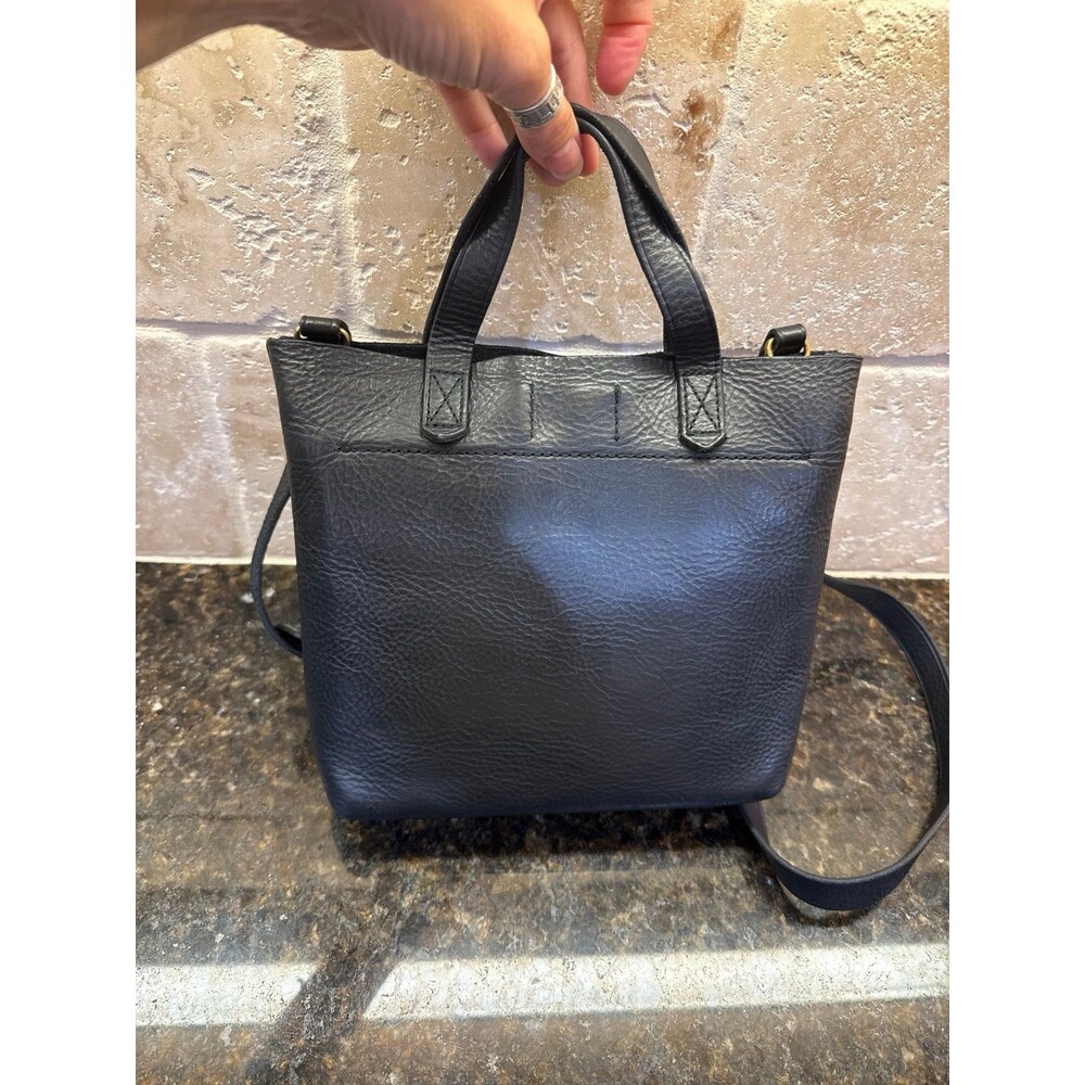 Madewell Transport Crossbody Black Pebbled Leather Gold Hardware EUC - Picture 4 of 11